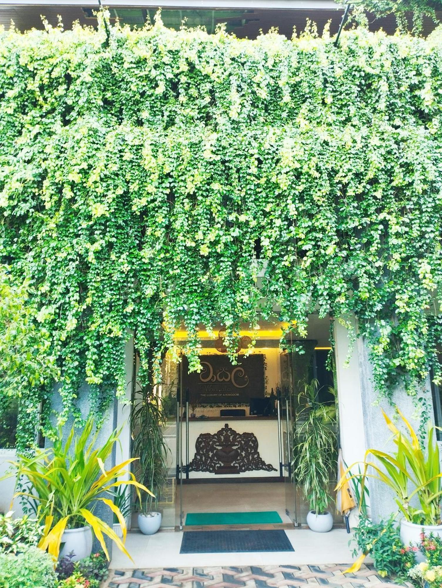 Waasala Leisure Hotell Anuradhapura Exteriör bild